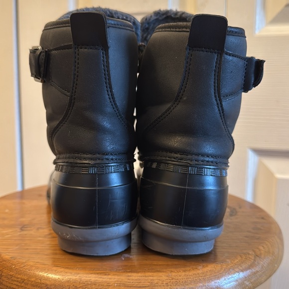Women’s Winter Boots - Picture 6 of 12